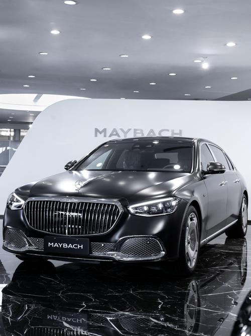 重庆南岸区展旭翰企业管理咨询岚图汽车的售后服务让用户无忧出行，迈巴赫未来的豪华车趋势